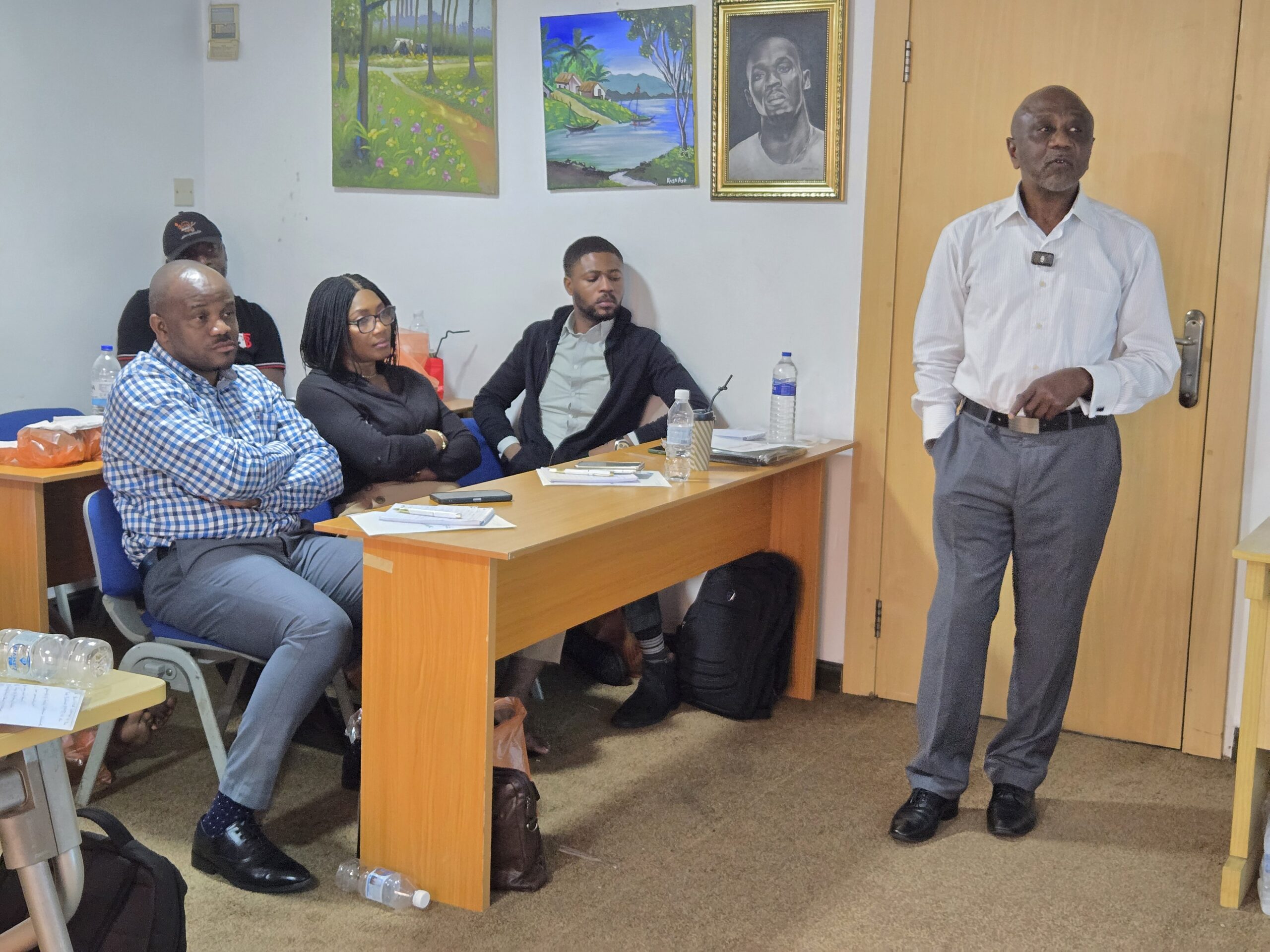 The Role of Corporate Strategy in Thriving During Economic Uncertainty